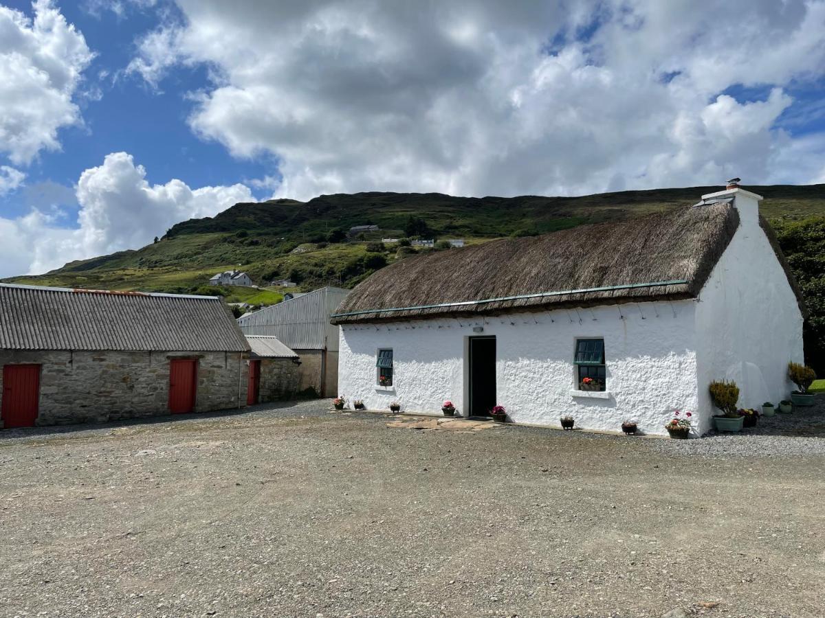 Anne'S Thatched Cottage Kilcar Exteriér fotografie
